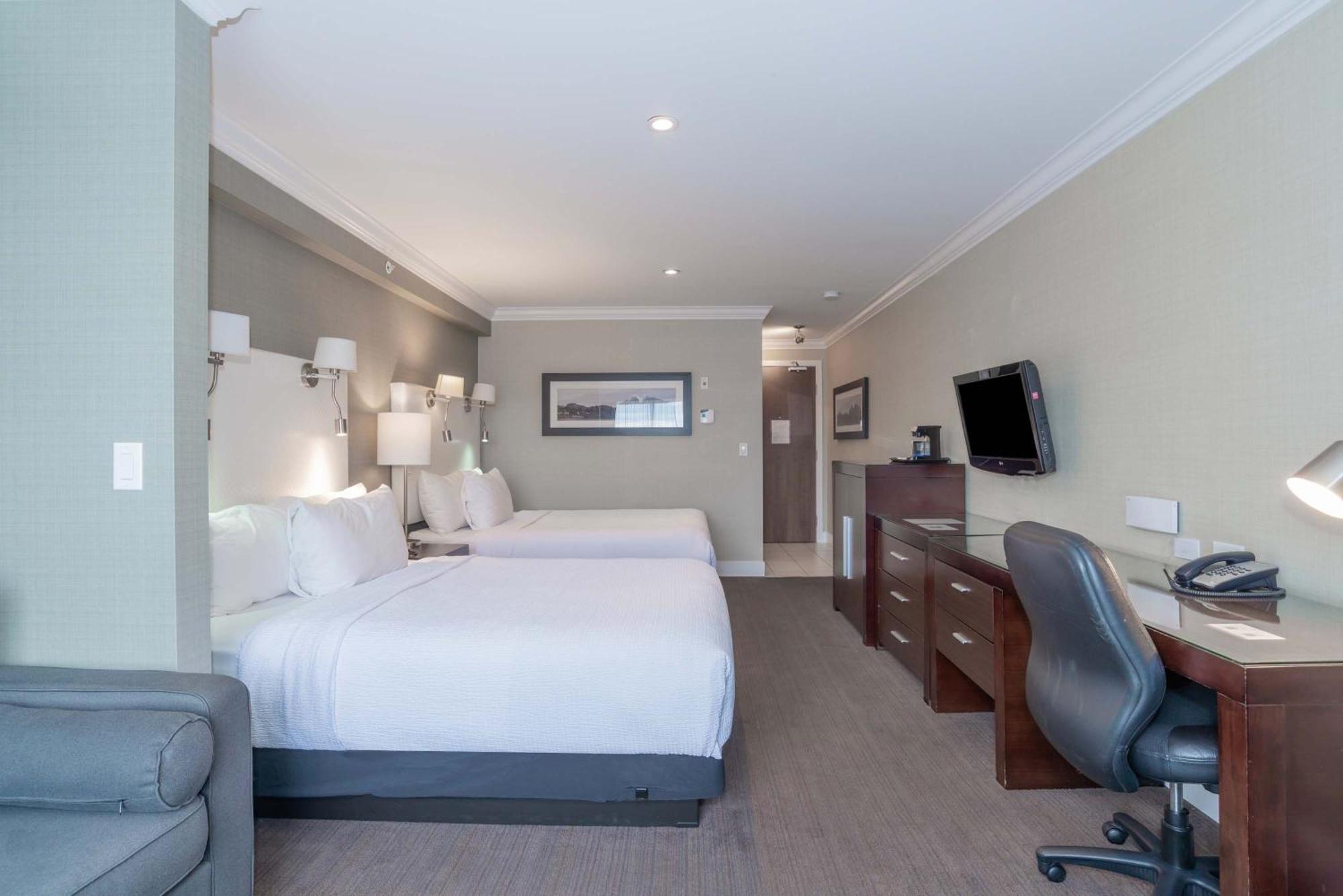 Sandman Hotel Abbotsford Airport Exterior foto
